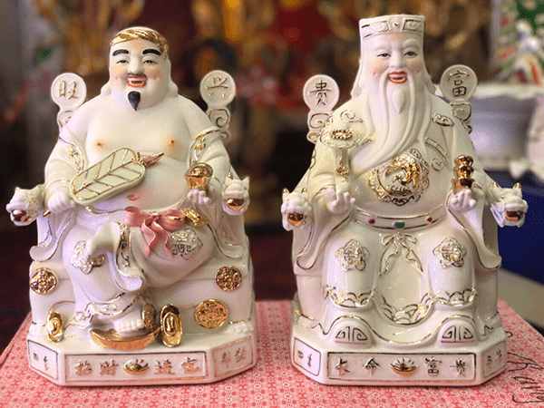 Nằm mơ thấy thần tài đánh con gì có ý nghĩa gì may mắn