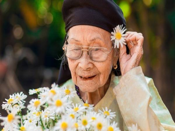 Tìm hiểu ý nghĩa giấc mơ thấy bà ngoại