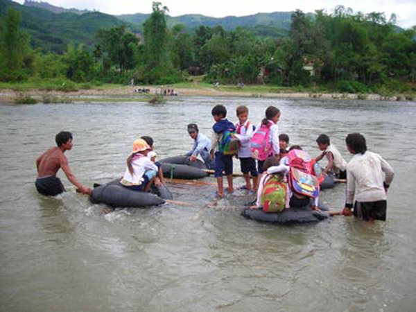 Nằm mơ thấy lội sông đánh con gì có ý nghĩa gì