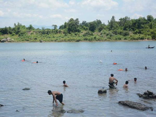 Nằm mơ thấy lội sông đánh con gì có ý nghĩa gì