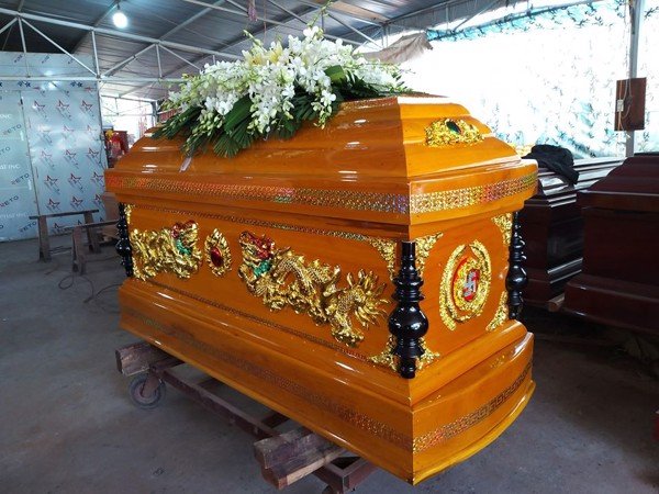 Nằm mơ thấy quan tài mở nắp đánh con gì có ý nghĩa gì