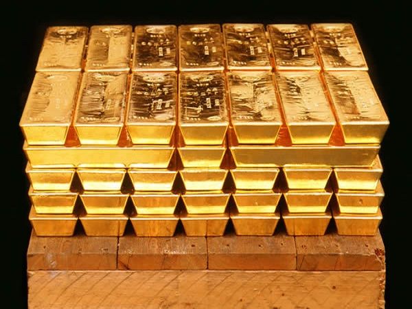Nằm mơ thấy vàng bạc đánh con gì có ý nghĩa gì đặc biệt