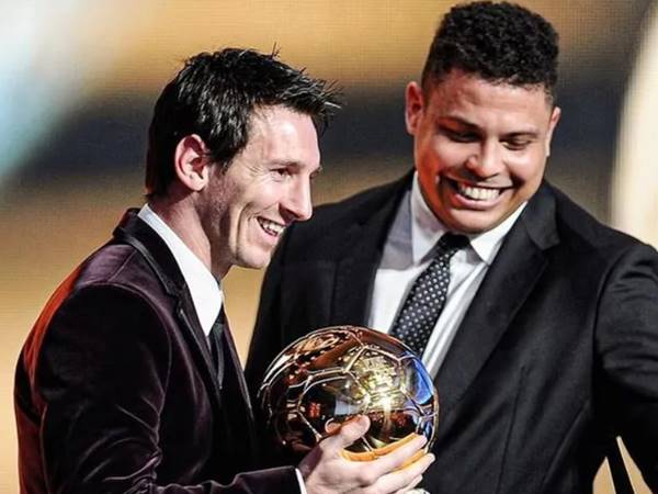 BĐQT 22/11: Messi khen Ronaldo là tiền đạo hay nhất tôi từng thấy