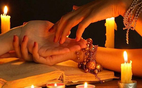 Mơ thấy thầy bói lời tiên tri bí ẩn hay chỉ là ảo giác?