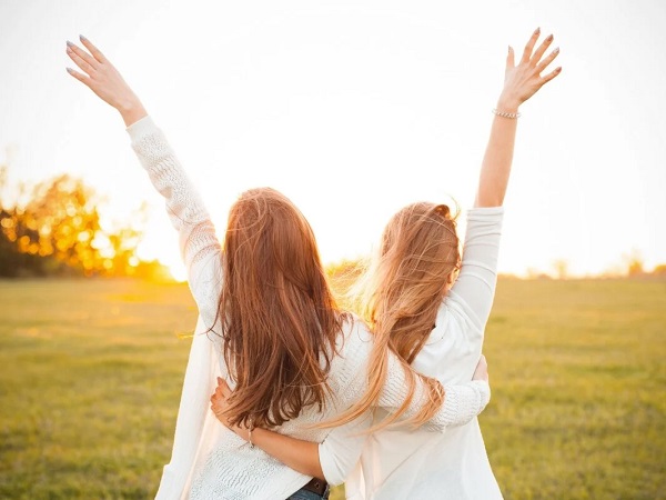 Chiêm bao mơ thấy chị gái số mấy, đánh con gì trăm trận trăm thắng?