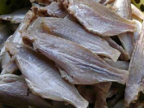Ngủ mơ thấy cá khô có phải điềm báo phú quý giàu sang?