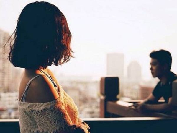 Mơ thấy chồng cũ lấy vợ mới