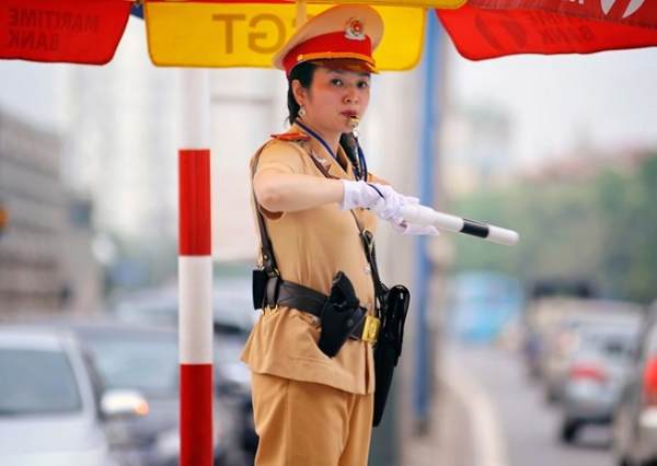 Điềm báo gì ẩn sau việc nằm mơ thấy công an giao thông?